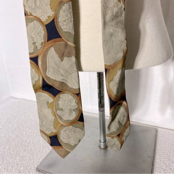 Vintage Boss Hugo Boss Black Tan Cameo Print 100% Silk Tie - Picture 9 of 9